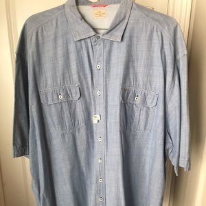 Tommy Bahama 2XT chambray button down short sleeve